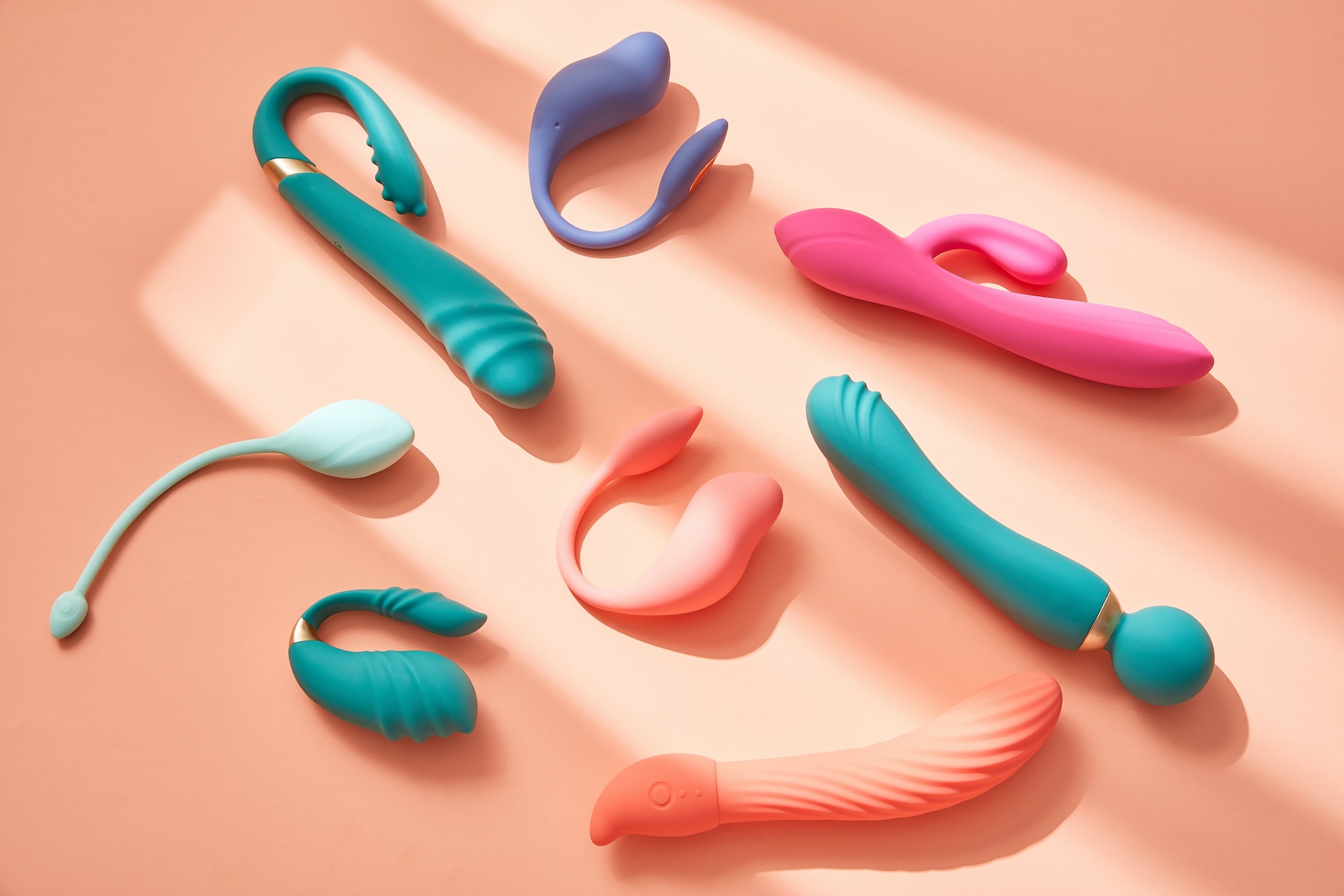 Different types of sex toys to kink up your sex life